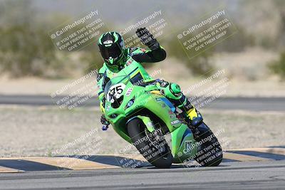 media/Jan-15-2026-Racers Edge (Thu) [[dfebeb70ab]]/3-B Group/Session 4 (Turn 5)/